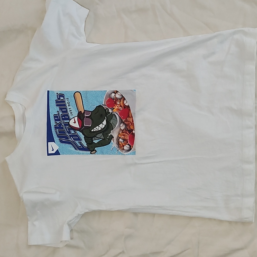Nike Tee